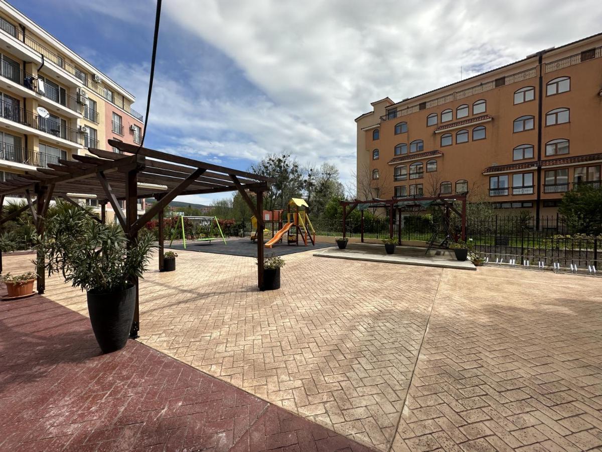Cozy Apartment Pantai Sunny Luaran gambar